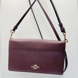 Coach Peeble Leather Wallet Shoulder Bag